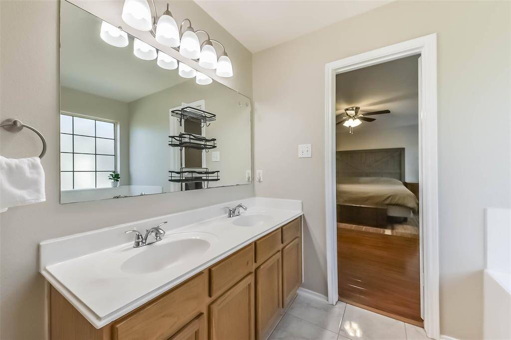 Whether you're getting ready together or taking your time solo, this dual-sink vanity keeps the routine smooth and the mornings stress-free.