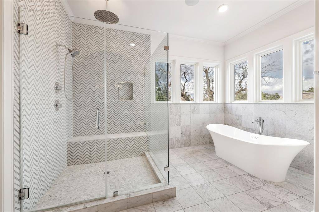 Master bath