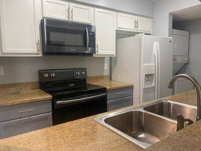 Spacious work area in upgraded kitchen