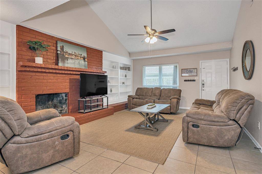 Apt B Dining Room