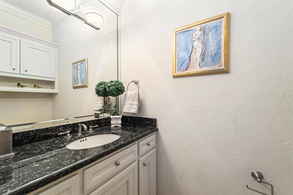Half Bath - 2nd level
