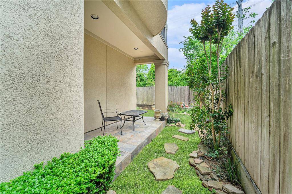 Sideyard with seating