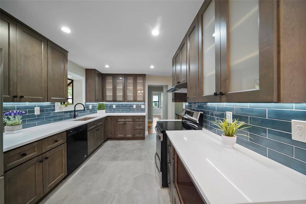 Be sure to schedule your showing today!