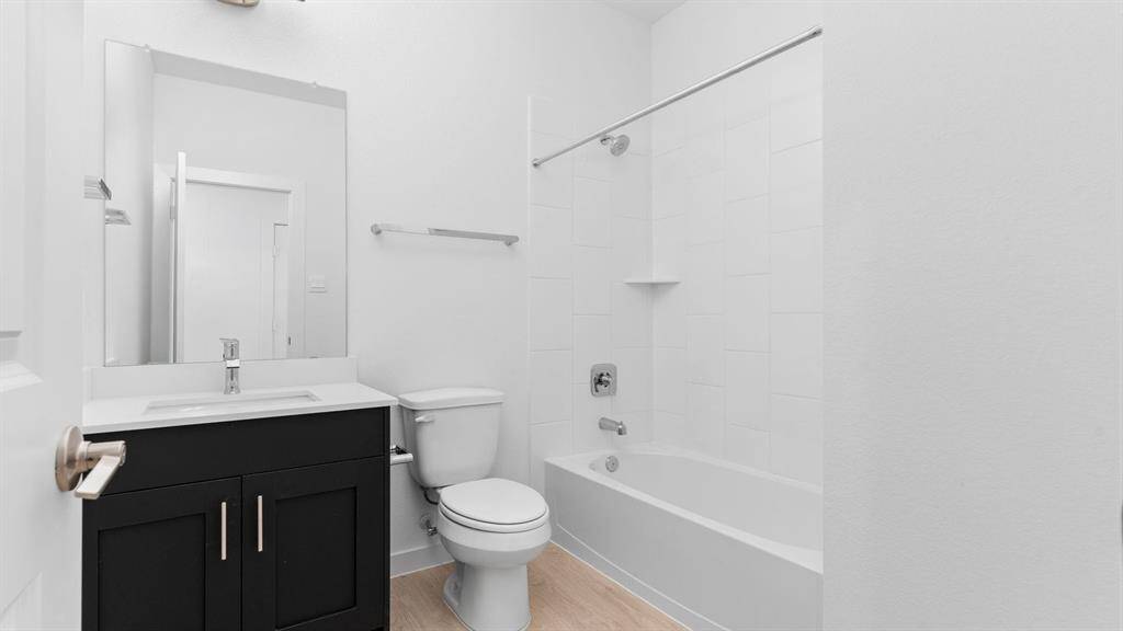 *Images and 3D tour are for illustration only and options may vary from home as built.