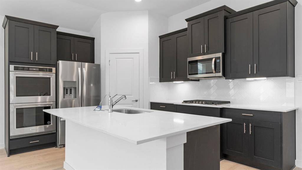 *Images and 3D tour are for illustration only and options may vary from home as built.