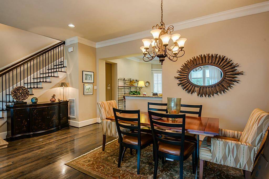 Located conveniently off of the kitchen and open to the living room, the dining room offers plenty of room for a large table for family dinners or entertaining friends!