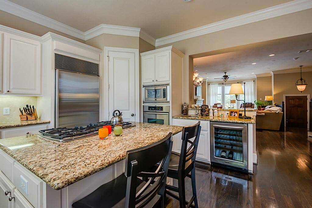 Your family and friends will enjoy the wine cooler and separate ice maker.