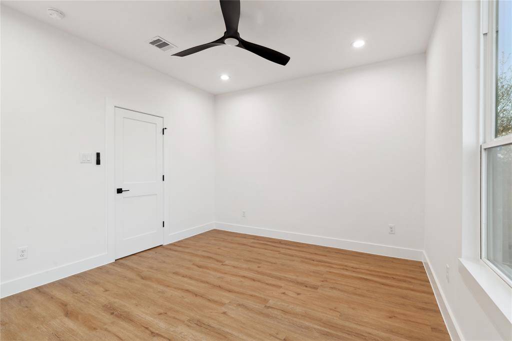 The last secondary room showcases how much space and height can be found even in the secondary's.