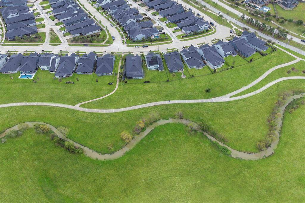 Step out of your backyard and take the path to a long adventure around the neighborhood! Cross Creek Ranch is a great community with tons to offer. Schedule your showing today!