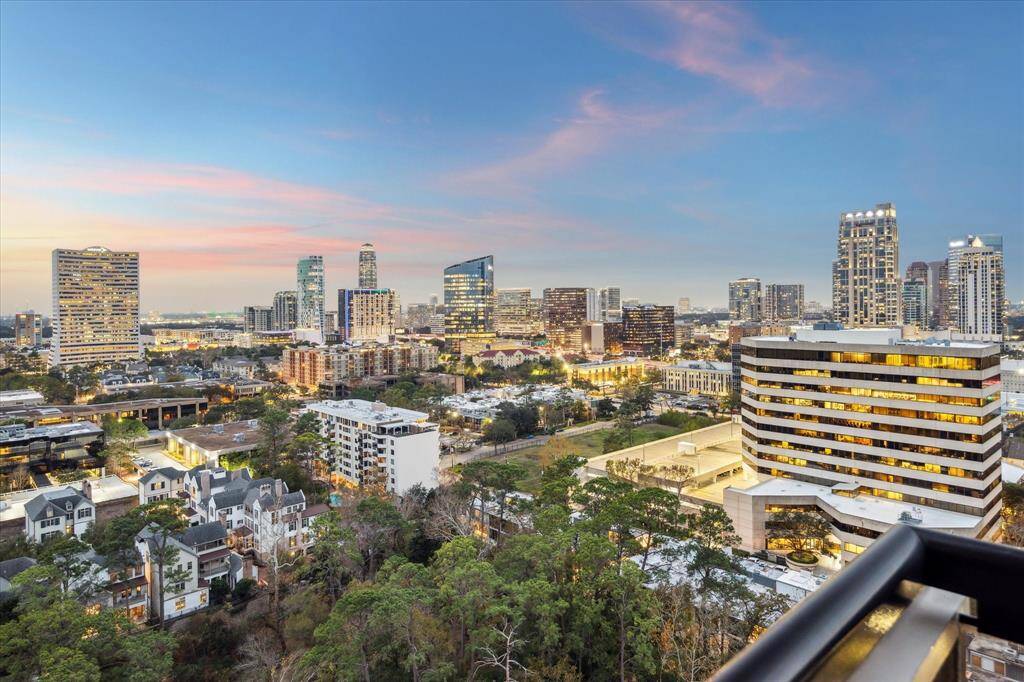 Enjoy breathtaking views every morning and unwind with stunning sunsets each evening. This incredible view could be yours!