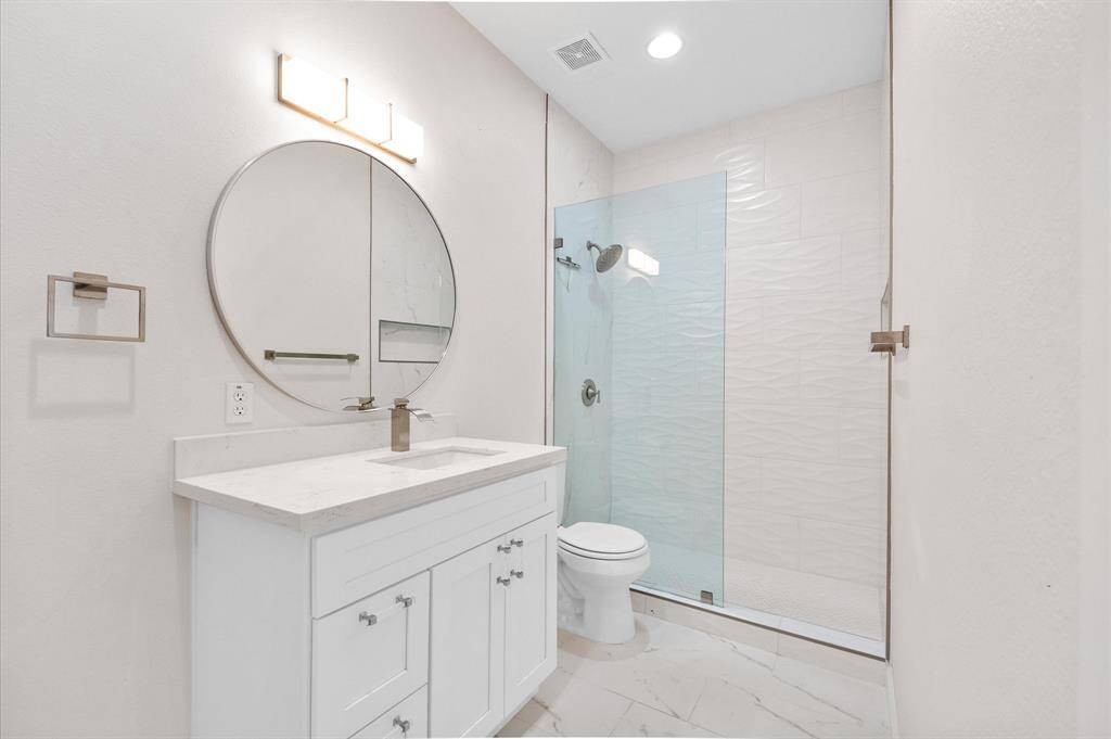 Connected full bath.