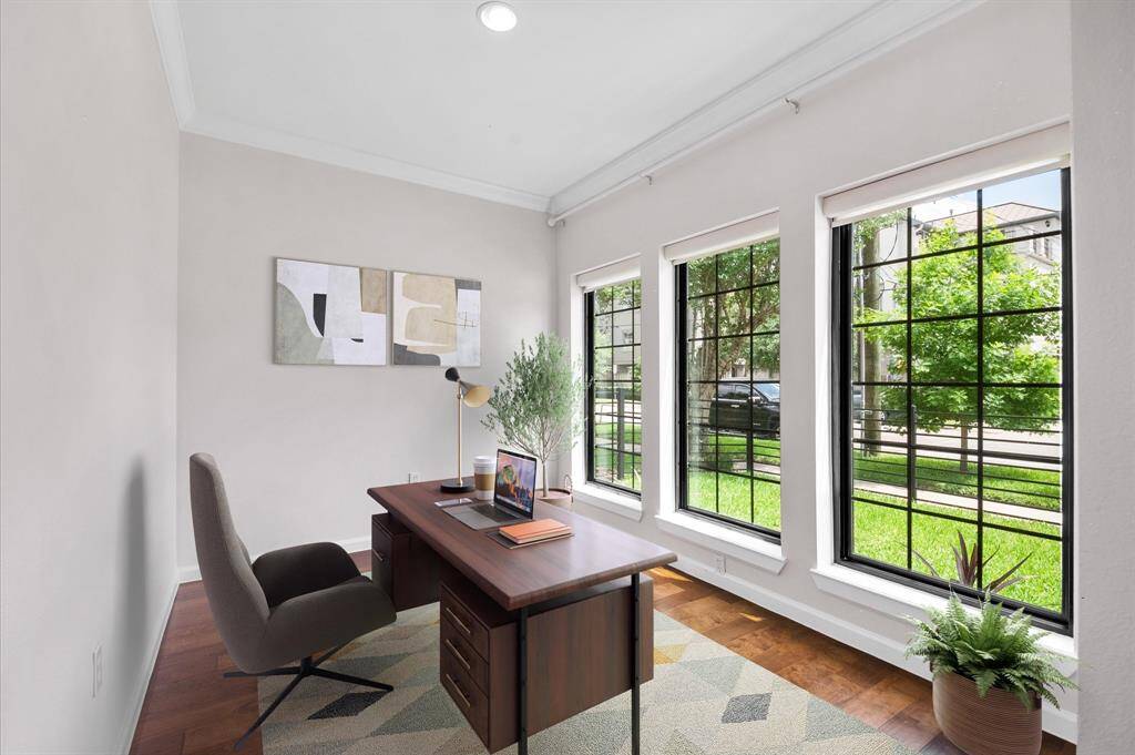 Front study/sitting area. Virtually staged.