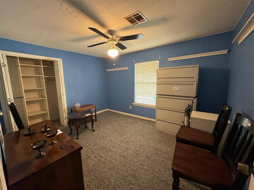 Secondary bedroom 2