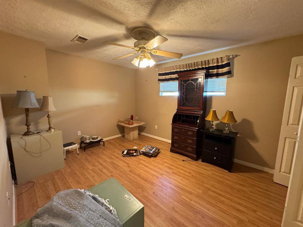 Secondary bedroom 3