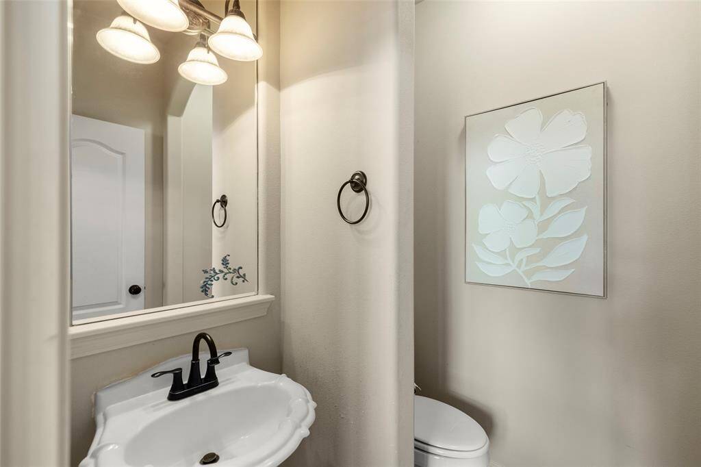 Powder room