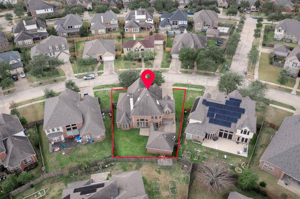IDEALLY LOCATED IN THE HEART OF RIVERSTONE .