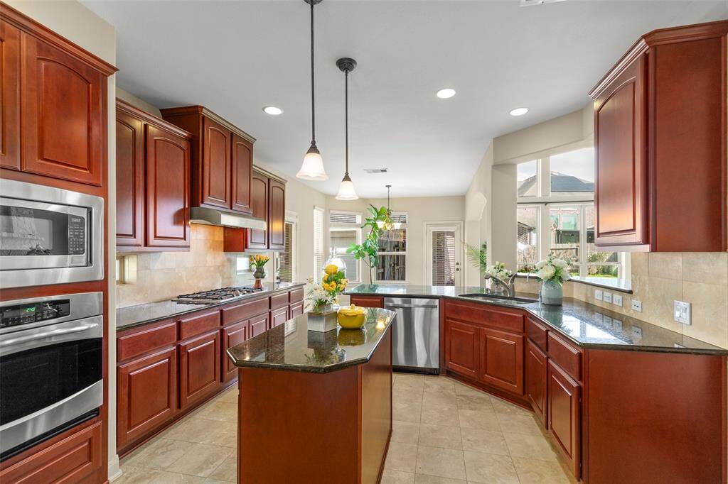New dishwasher and microwave