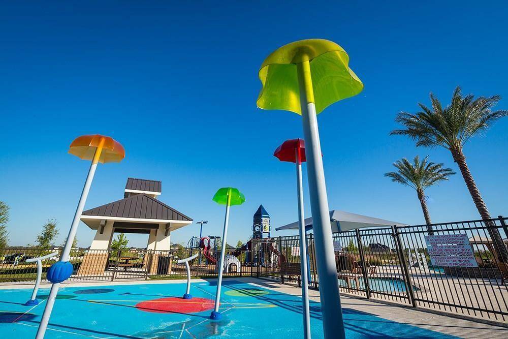 Splash pad for kids