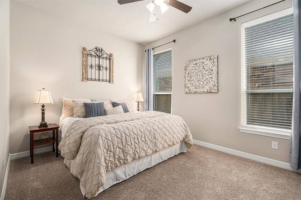 Guest bedroom