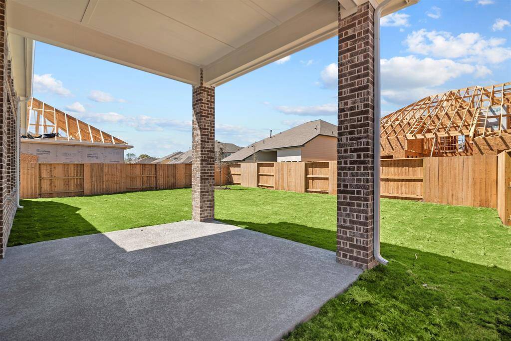 Welcome to The Laport by David Weekley Homes. Move-In-Ready Now!