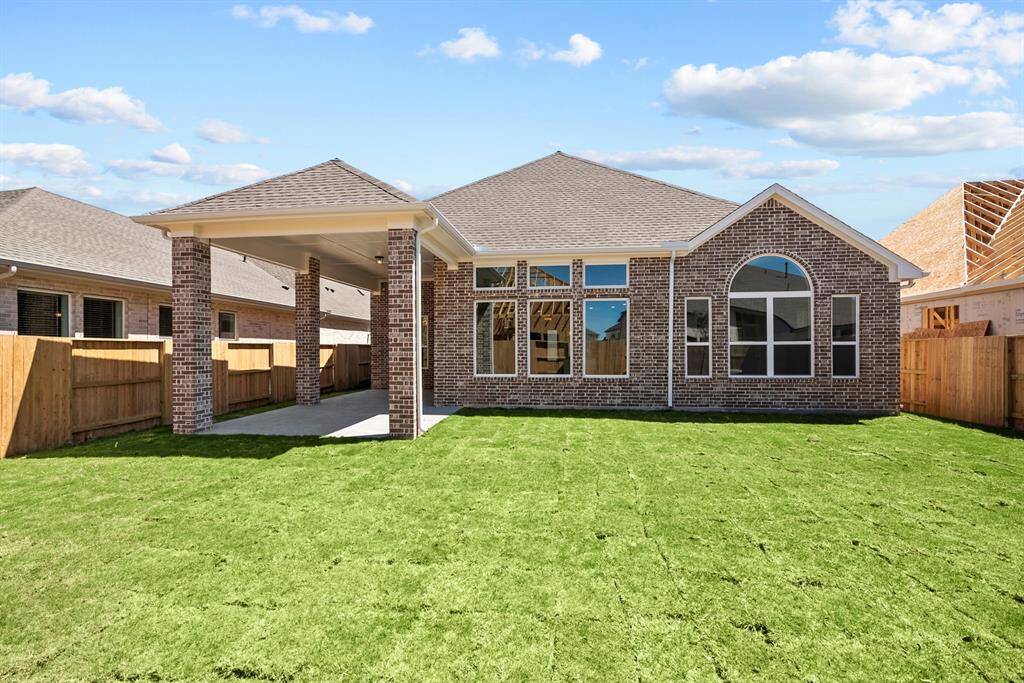 Welcome to The Laport by David Weekley Homes. Move-In-Ready Now!
