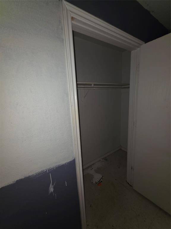 Bedroom Closet 1