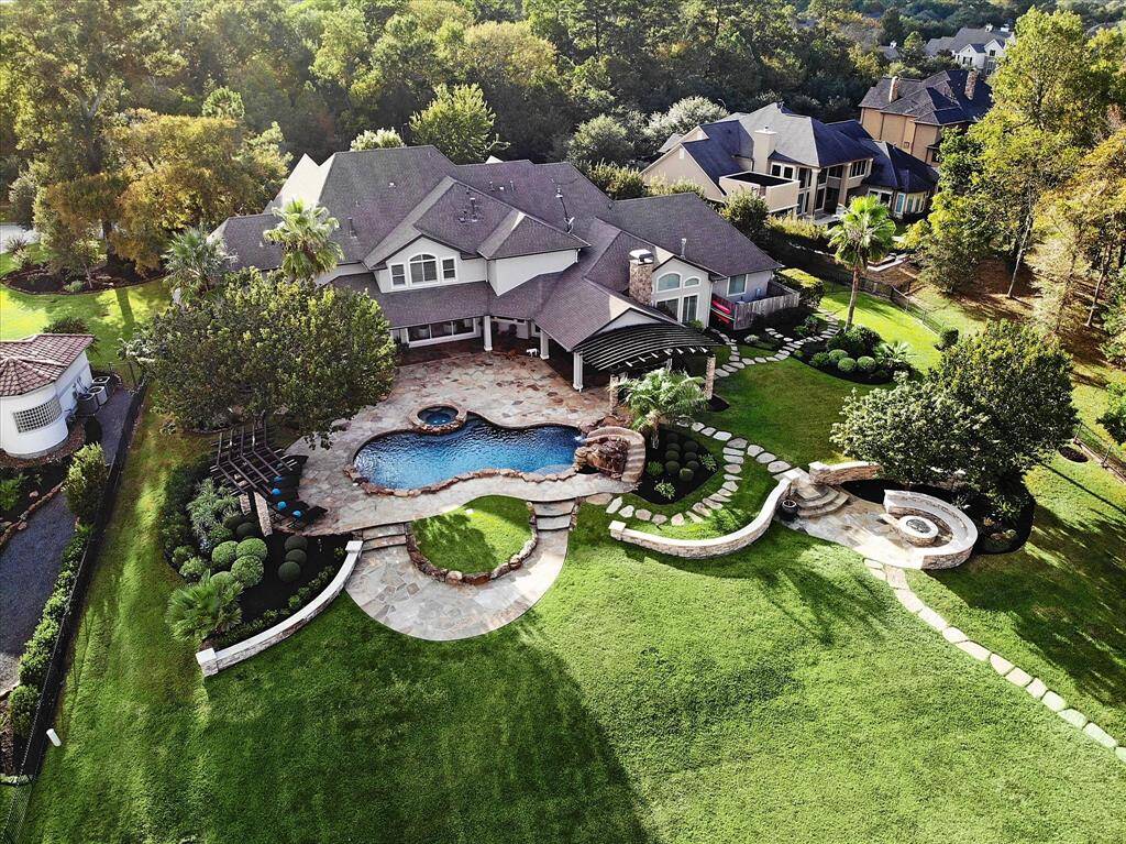 Lakefront living at its finest.