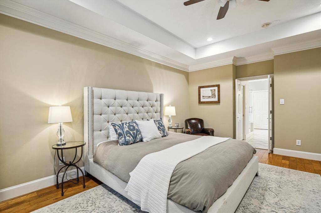 Feel like royalty at home with elegant finishes, tall ceilings and an air of peace in the primary suite.
