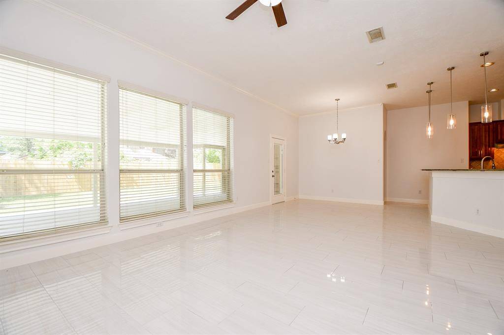 Living room conveniently opens to the breakfast area and kitchen