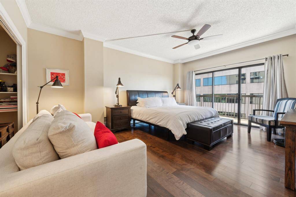 Large primary suite