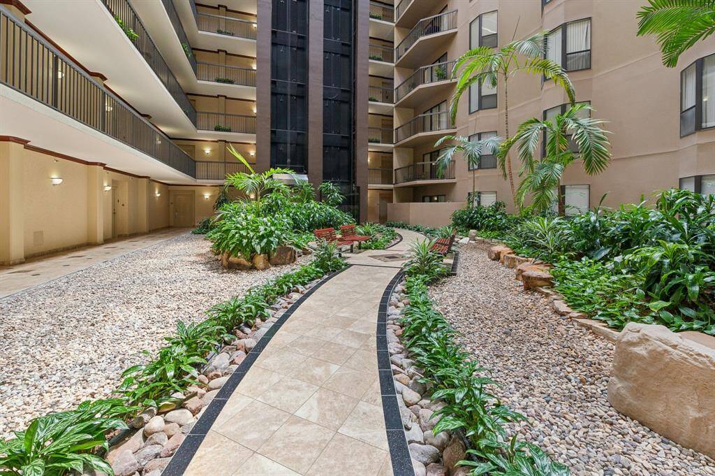 Woodway Place lobby