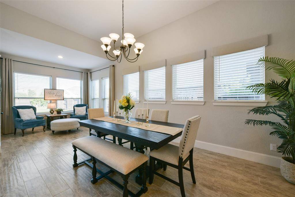 Dining room, this open area can accommodate any size dining table.