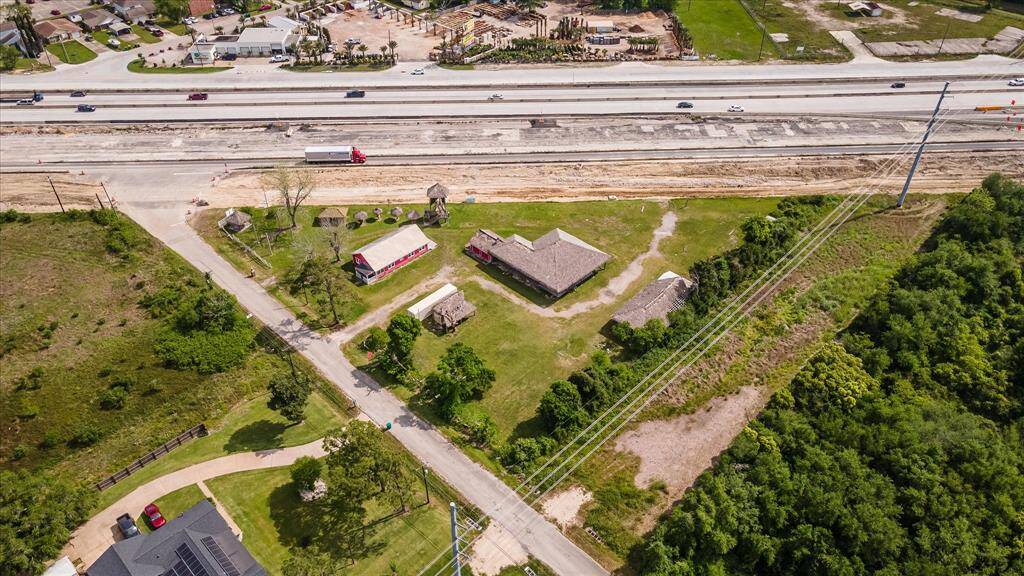 Center Point owns 2+ acres directly behind the property for power lines, leaving no directly neighboring homes or businesses!