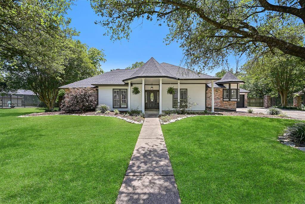 Welcome to 704 Balmoral Court! Thischarming single-story bungalow boasts a quaint front porch, ample parking space, manicured landscaping, and sprawling oak trees that dot this rare and magnificent 1.17-acre creekside lot that has NEVER flooded!