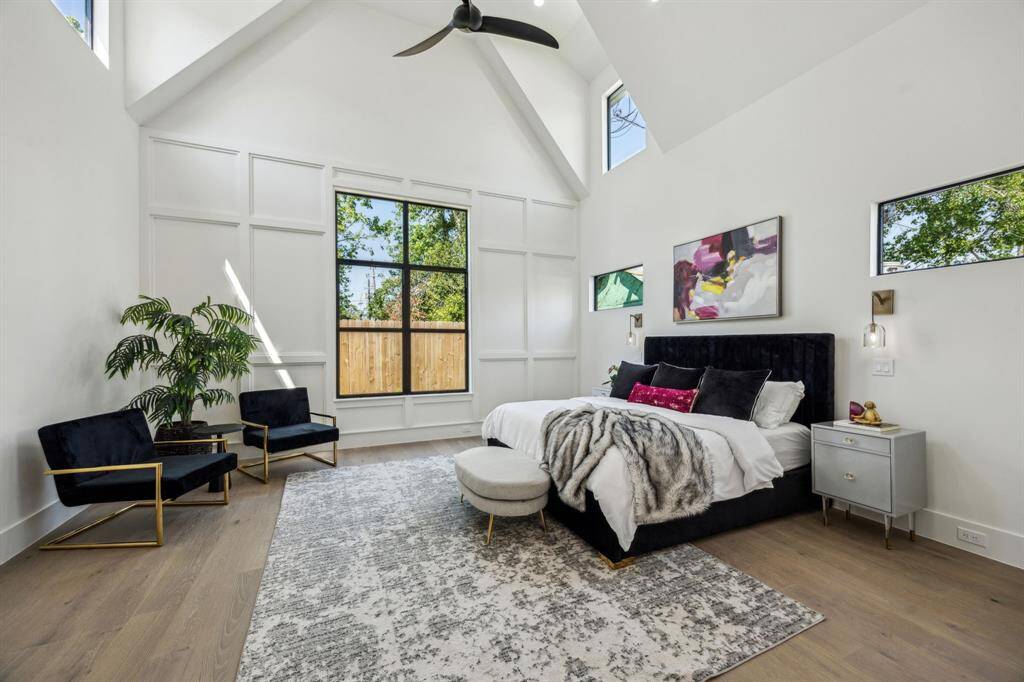 This primary bedroom is jaw-droppingly beautiful. You have to see it to understand it. Look at these architectural features!
