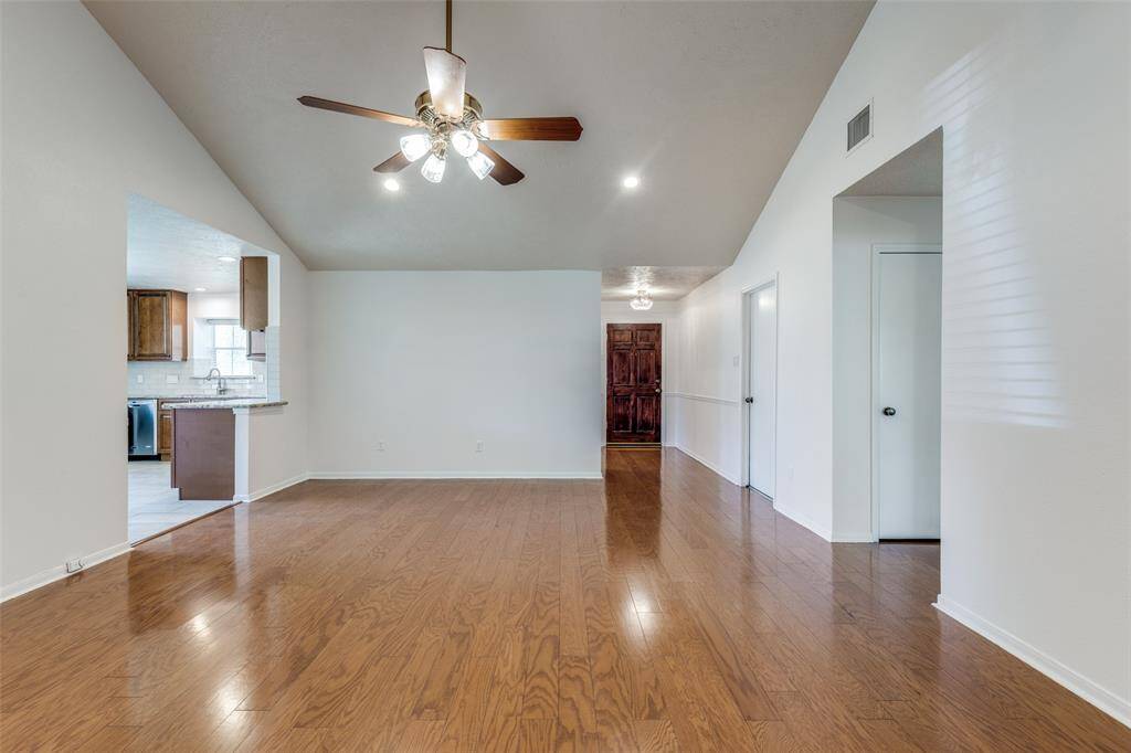 Living Room3