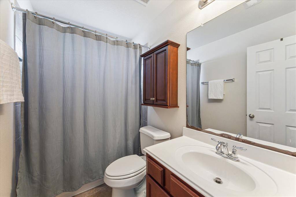 Second bathroom upstairs