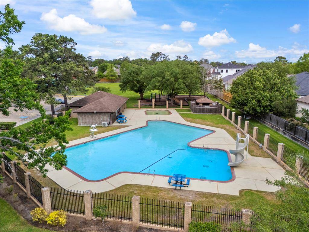 Family friendly amenities include sparkling pools and a slide to keep your family cool on hot Texas summer days.