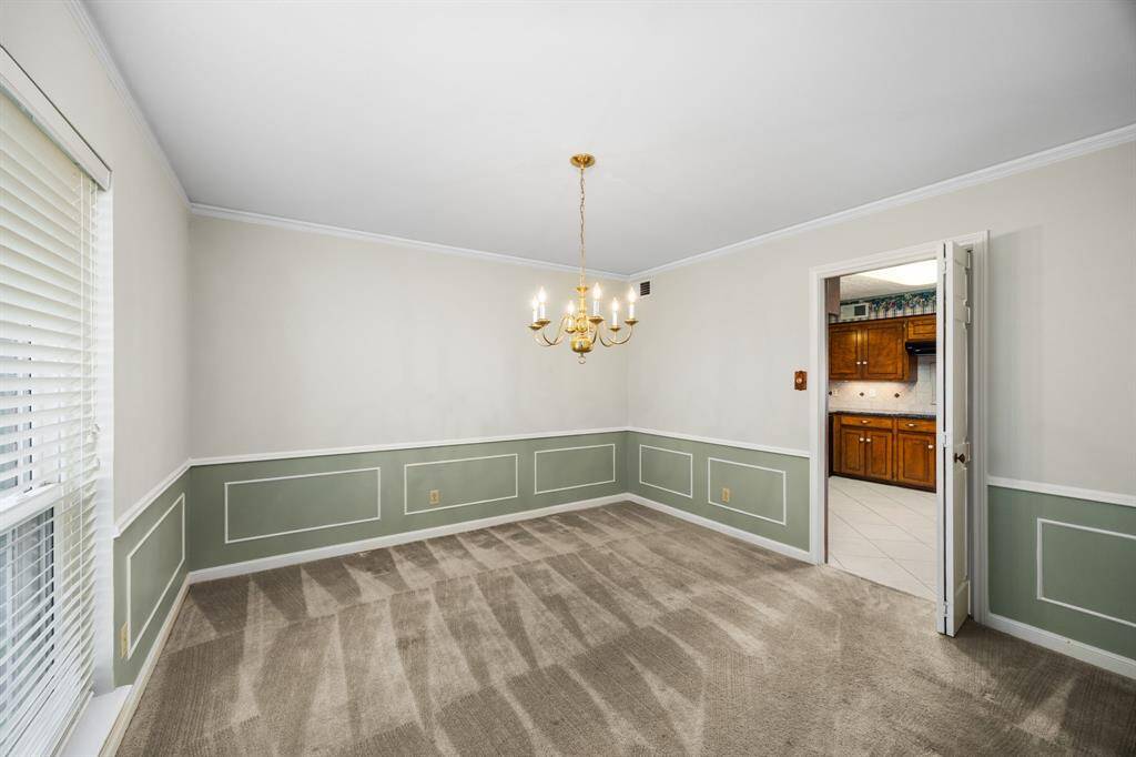 Dining room