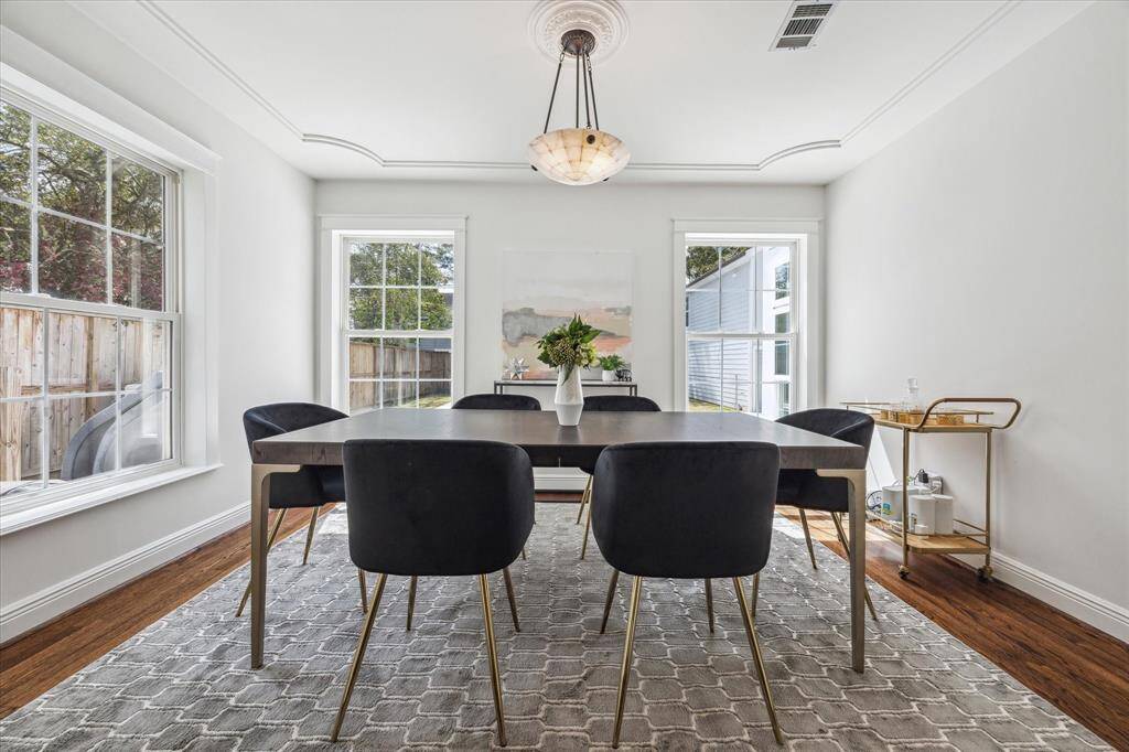 Formal dining room