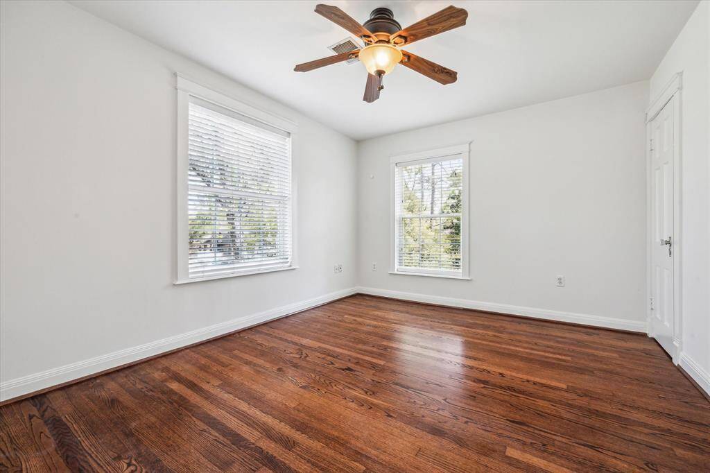 4th bedroom, 3rd upstairs