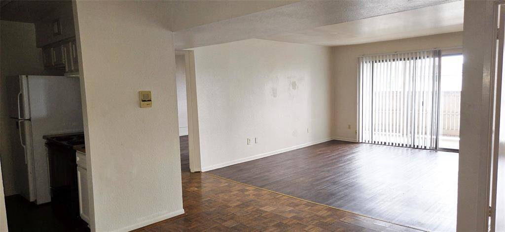Living Room with balcony access