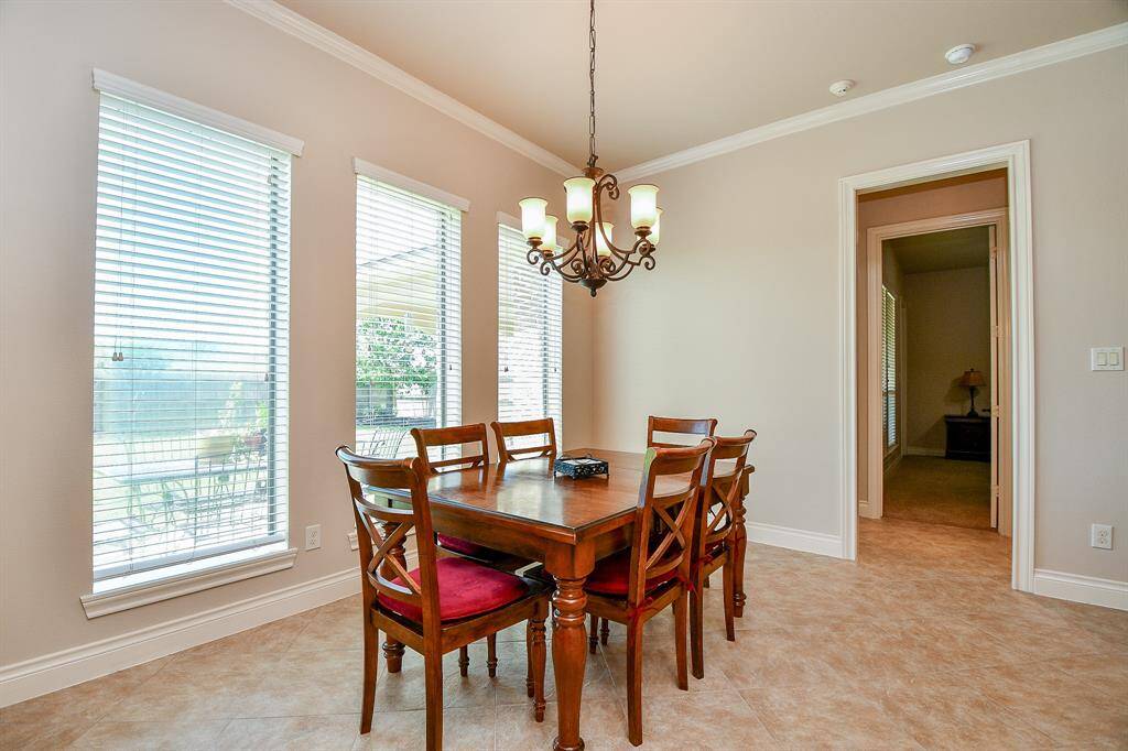 Breakfast area