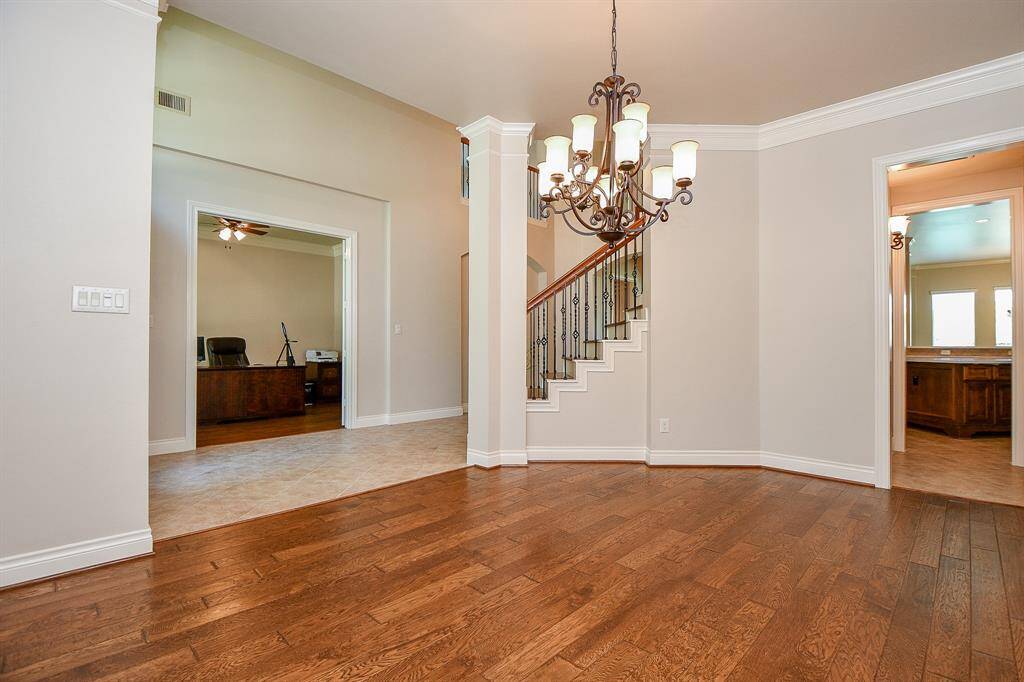 Formal dining