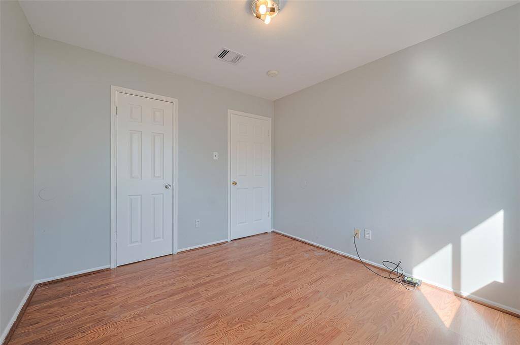 3rd Secondary bedroom