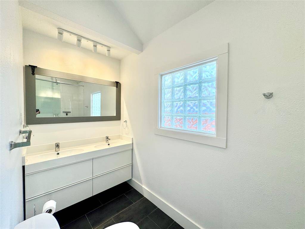 Double sink vanity and plenty of cabinet storage!