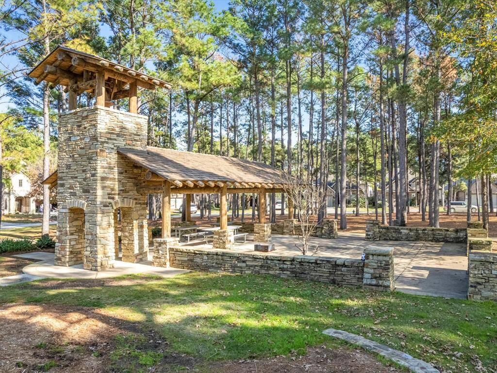 A fun gathering spot at Jagged Ridge Park.