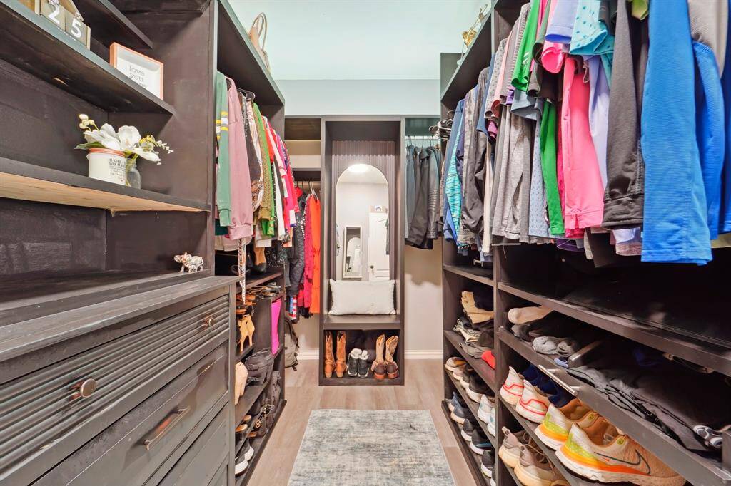 Tons of room for storage!