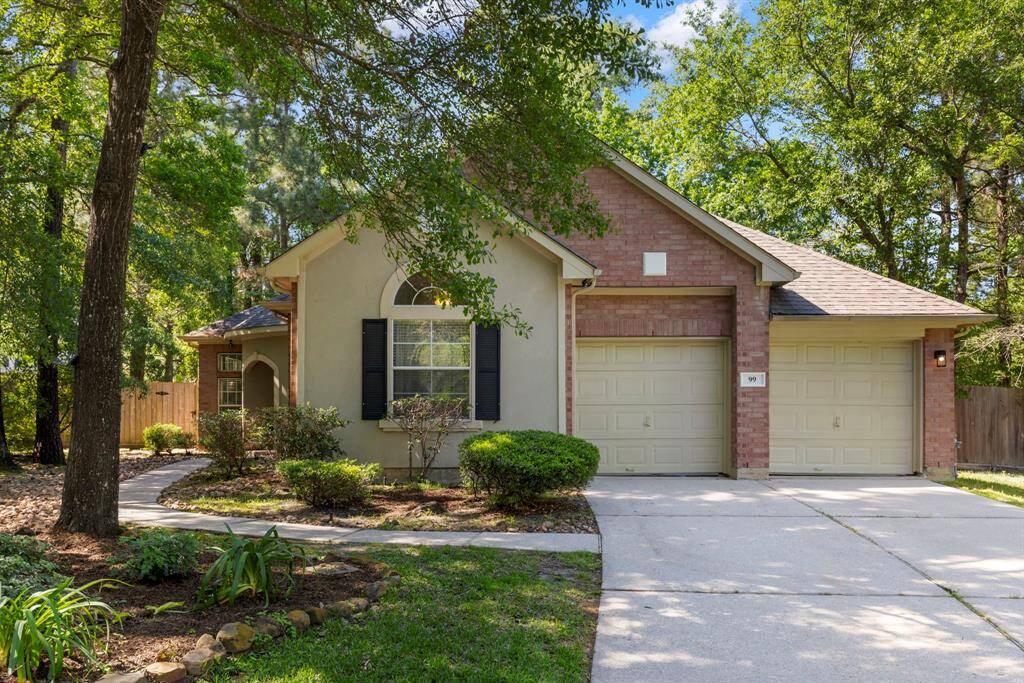 Welcome home to 99 N Downy Willow in Alden Bridge. Enjoy the convenience of one story living!