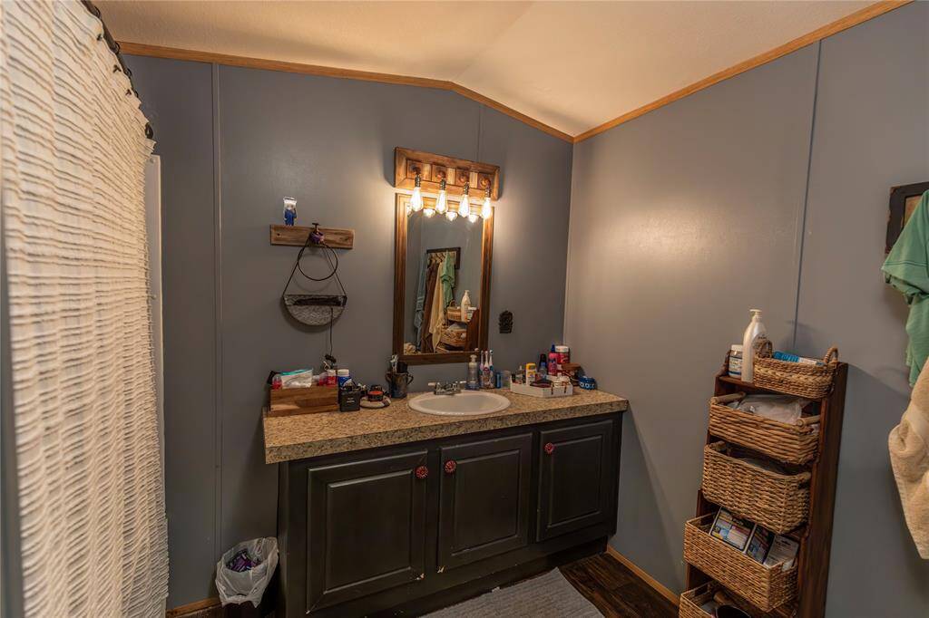 Primary En Suite Bath